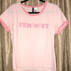 Feminist Baby Tee NWOT ‼️3 for 12$‼️